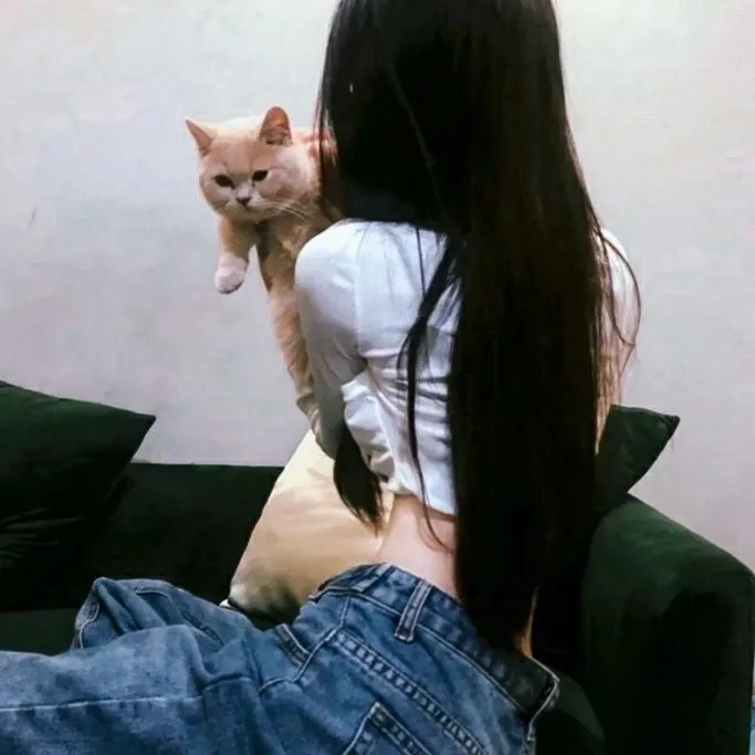 爱上老板的女儿